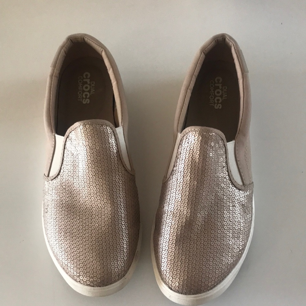 Crocs slip on shoes